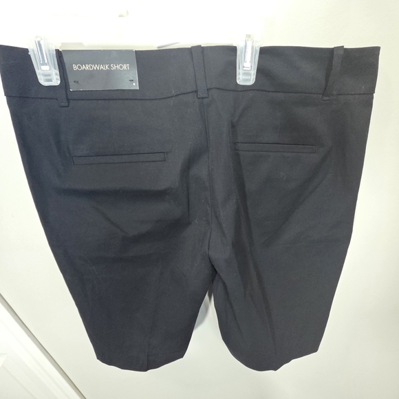 ⭐️Ann Taylor Boardwalk Black Tailored Shorts Size 8 - Picture 3 of 6